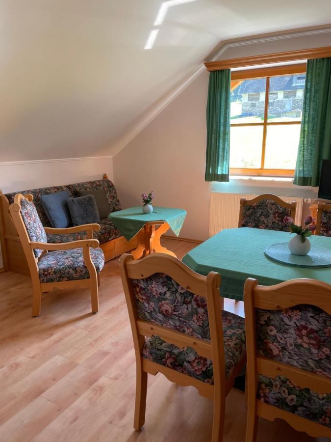 Ferienhaus Alpenblick Krakauschatten Екстер'єр фото