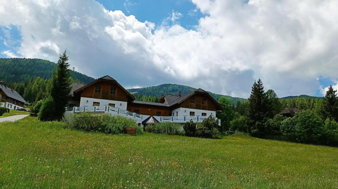 Ferienhaus Alpenblick Krakauschatten Екстер'єр фото